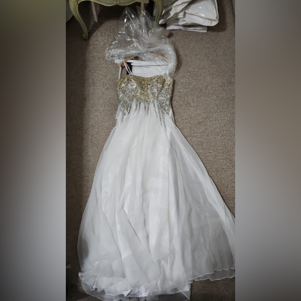 Gown - TERANI